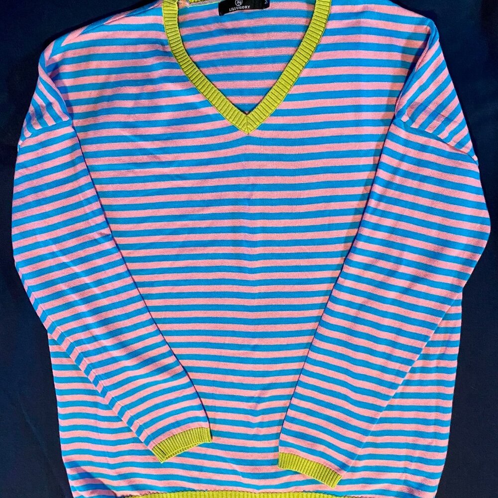 LILLUSORY Womens Striped V Neck Sweater